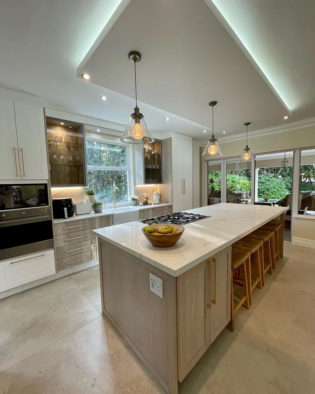 2023-11-04_3228570452283943541